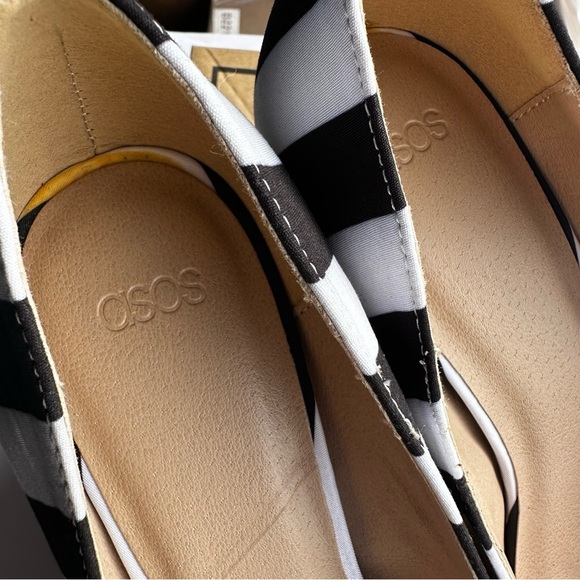 ASOS Women’s Mono Black White Striped Soulmate Pointed Toe Heels Pumps - Picture 5 of 12